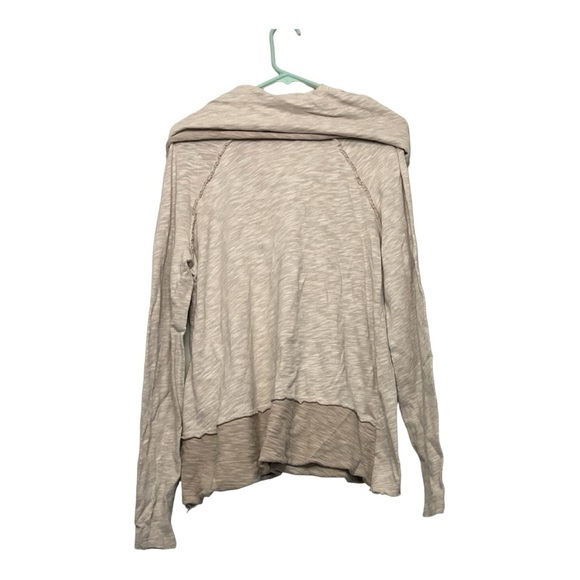 Women’s Free People Beach One body cocoon cowl neck pullover,‎ size medium/large - Picture 2 of 4